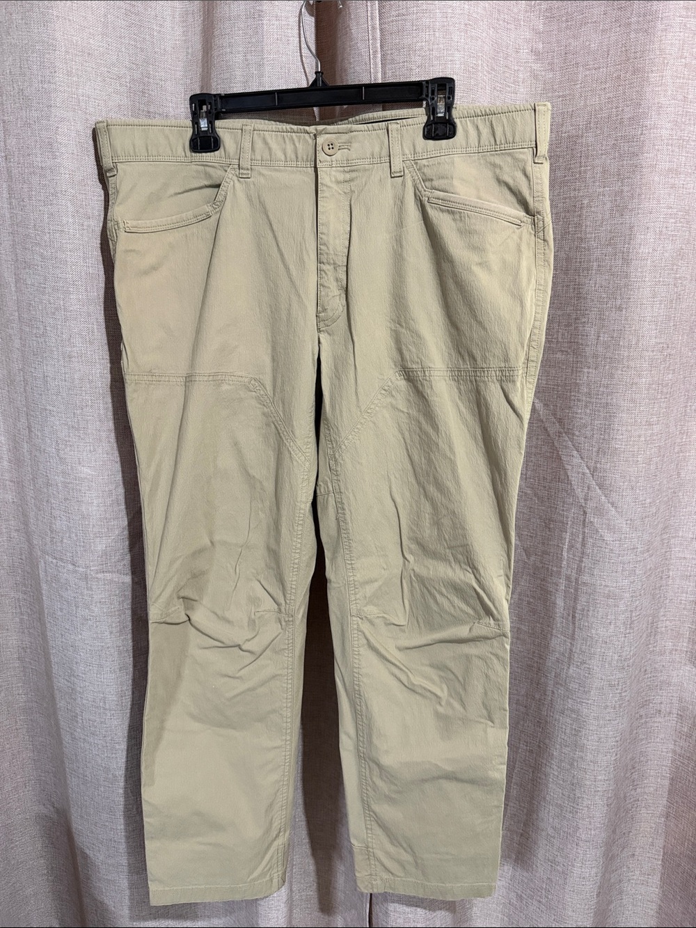 Eddie Bauer Men's Light Khaki Stretch Chinos